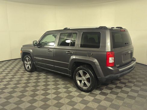 Used 2017 Jeep Patriot High Altitude FWD image 3