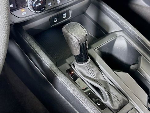 Used 2023 Honda Accord EX image 16
