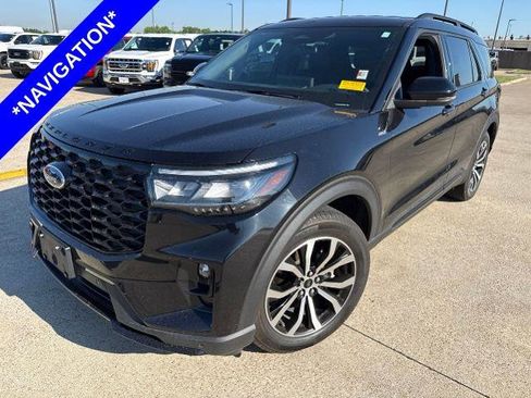 Certified 2025 Ford Explorer ST-Line RWD image 1