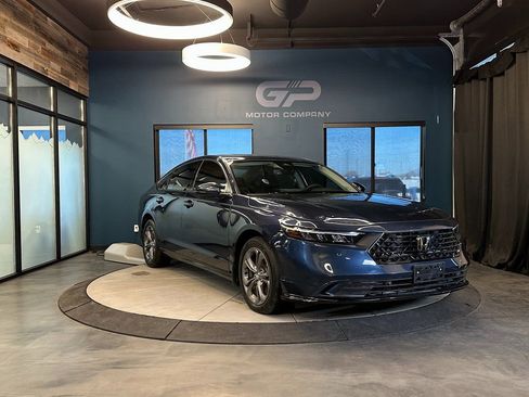 Used 2023 Honda Accord EX-L image 1