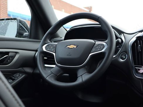 Used 2023 Chevrolet Traverse LT image 48