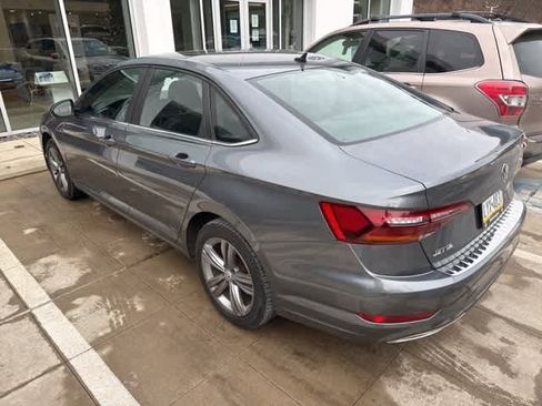 Used 2019 Volkswagen Jetta R-Line image 7