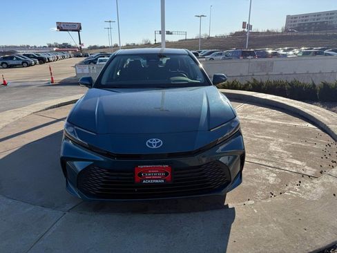 Certified 2025 Toyota Camry LE image 11