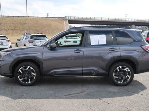 Certified 2025 Subaru Forester Limited w/ Popular Package #1 AWD/4WD image 5