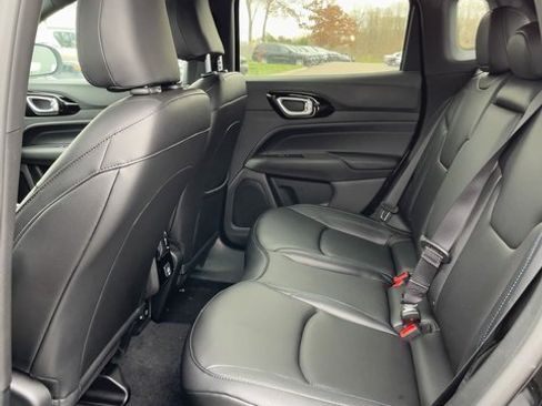 New 2026 Jeep Compass Limited image 10