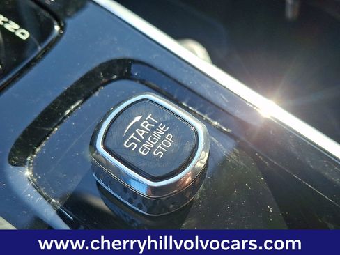 Certified 2023 Volvo XC60 B5 Plus w/ Climate Package image 24