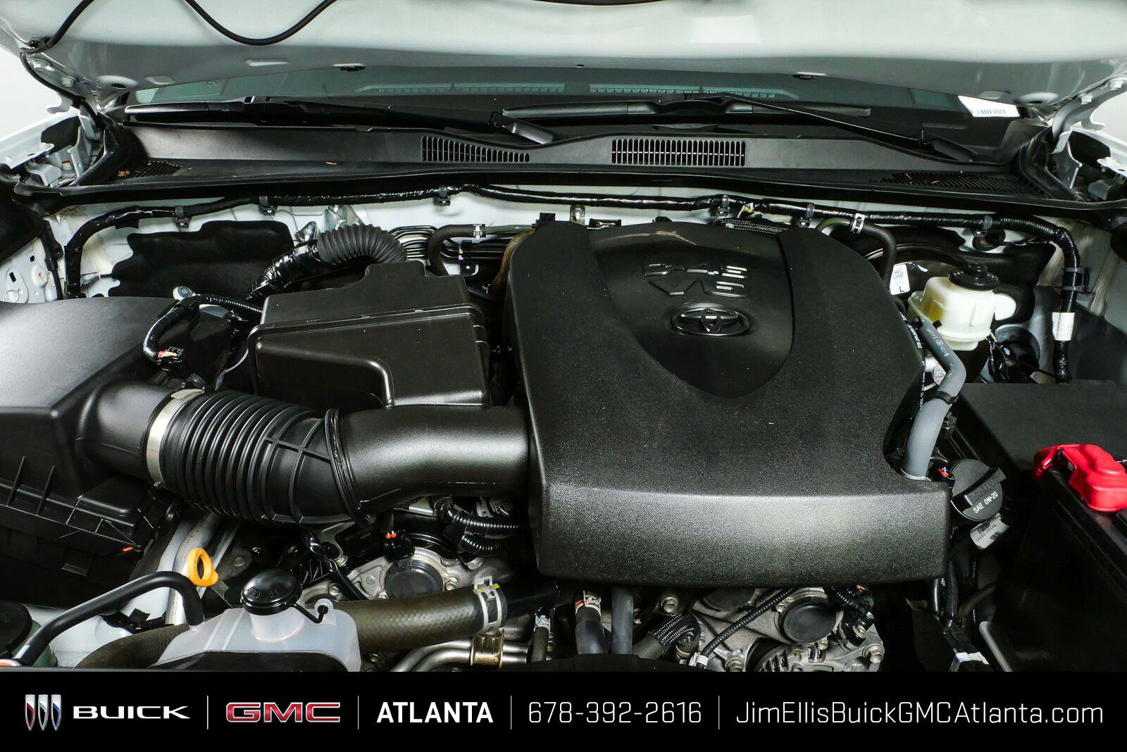 Used 2022 Toyota Tacoma SR5 w/ Technology Package RWD image 33