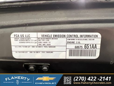 Used 2025 Jeep Wrangler Unlimited Sport AWD/4WD image 17