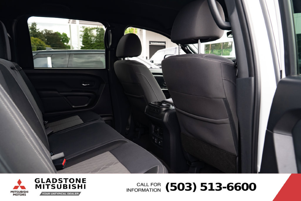 Used 2023 Nissan Titan SV w/ SV Convenience Package AWD/4WD image 27