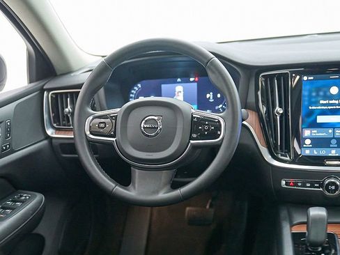 Certified 2024 Volvo S60 B5 Plus AWD/4WD image 24