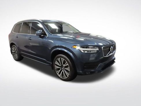 Used 2020 Volvo XC90 T5 Momentum FWD image 7