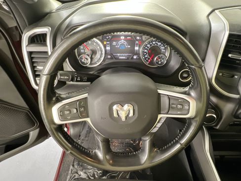 Used 2022 RAM 1500 Big Horn AWD/4WD image 11