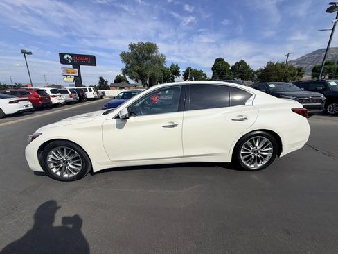 Used 2021 INFINITI Q50 Luxe w/ Cargo Package RWD image 7