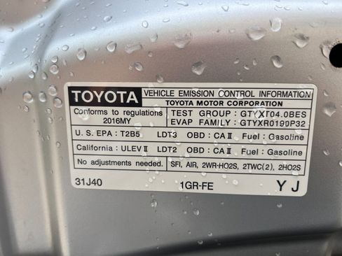 Used 2016 Toyota 4Runner Limited AWD/4WD image 40