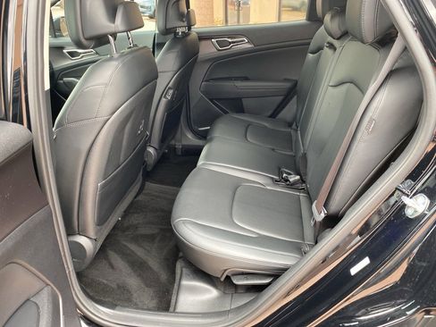 Certified 2026 Kia Sportage EX w/ EX Panorama Roof Package image 18