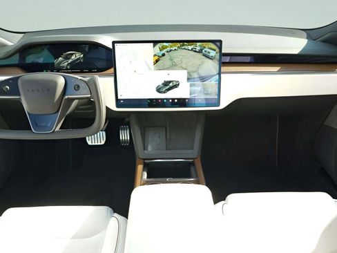 Used 2021 Tesla Model S Plaid image 48