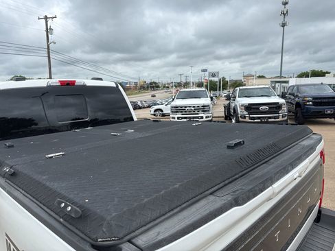 Used 2026 Ford F250 Platinum w/ Platinum Plus Package AWD/4WD image 7