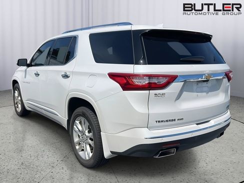 Used 2018 Chevrolet Traverse High Country AWD/4WD image 2