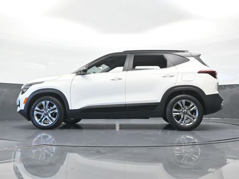 Used 2023 Kia Seltos S FWD image 51