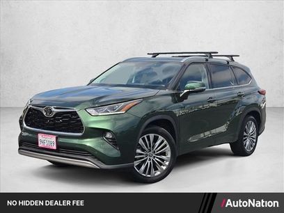 Used 2023 Toyota Highlander Platinum