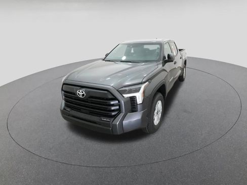 New 2025 Toyota Tundra SR5 AWD/4WD image 16