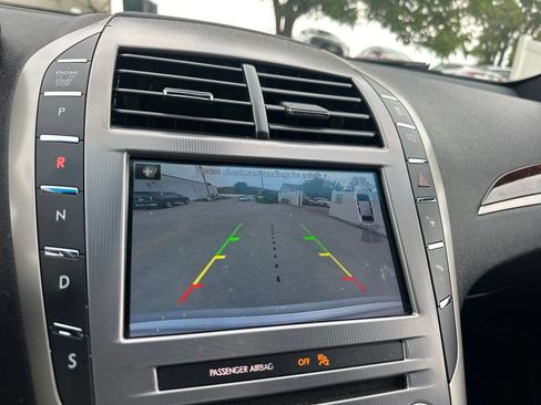 Used 2017 Lincoln MKZ Reserve w/ Technology Package AWD/4WD image 16