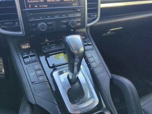Used 2012 Porsche Cayenne S AWD/4WD image 7