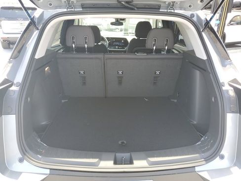 New 2026 Chevrolet TrailBlazer LT w/ Midnight Edition FWD image 10