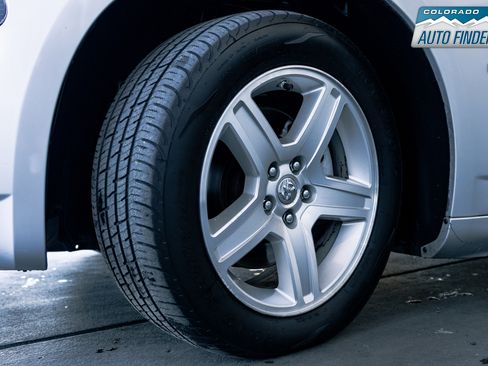 Used 2008 Dodge Charger R/T image 25