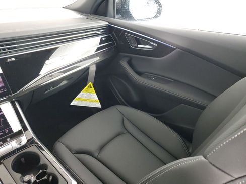 New 2026 Audi Q8 Premium Plus image 47