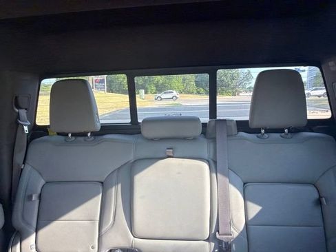 Used 2020 GMC Sierra 1500 SLT w/ SLT Premium Plus Package AWD/4WD image 24