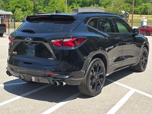 Used 2021 Chevrolet Blazer RS w/ Enhanced Convenience Package image 5