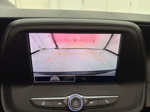 Used 2022 Chevrolet Camaro LT image 22