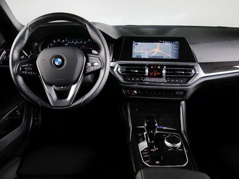 Used 2022 BMW 330i xDrive Sedan w/ Driving Assistance Package AWD/4WD image 11