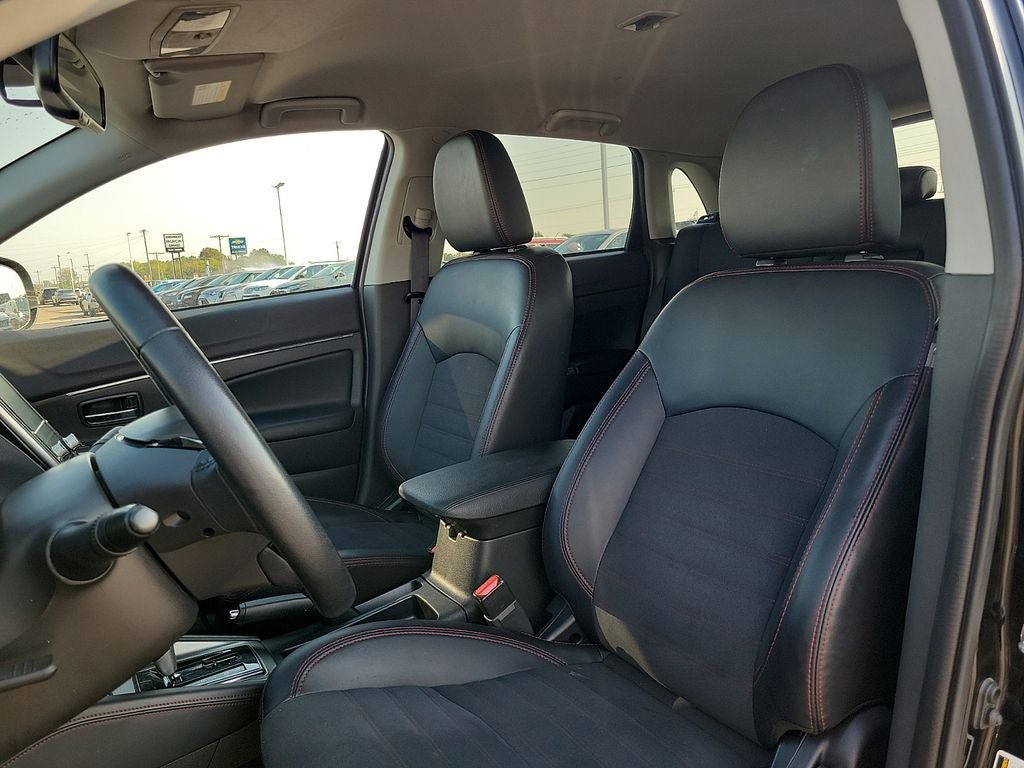Used 2024 Mitsubishi Outlander Sport SE AWD/4WD image 11