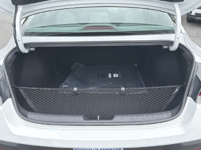New 2026 Hyundai Elantra Hybrid FWD image 20
