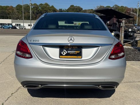 Used 2018 Mercedes-Benz C 300 Sedan w/ Premium Package image 6