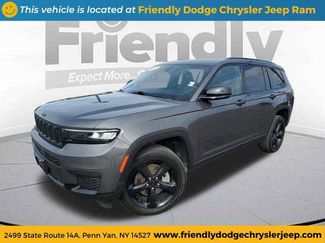 Used 2023 Jeep Grand Cherokee L Altitude video 1