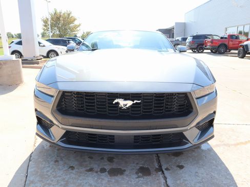 New 2025 Ford Mustang Coupe image 10