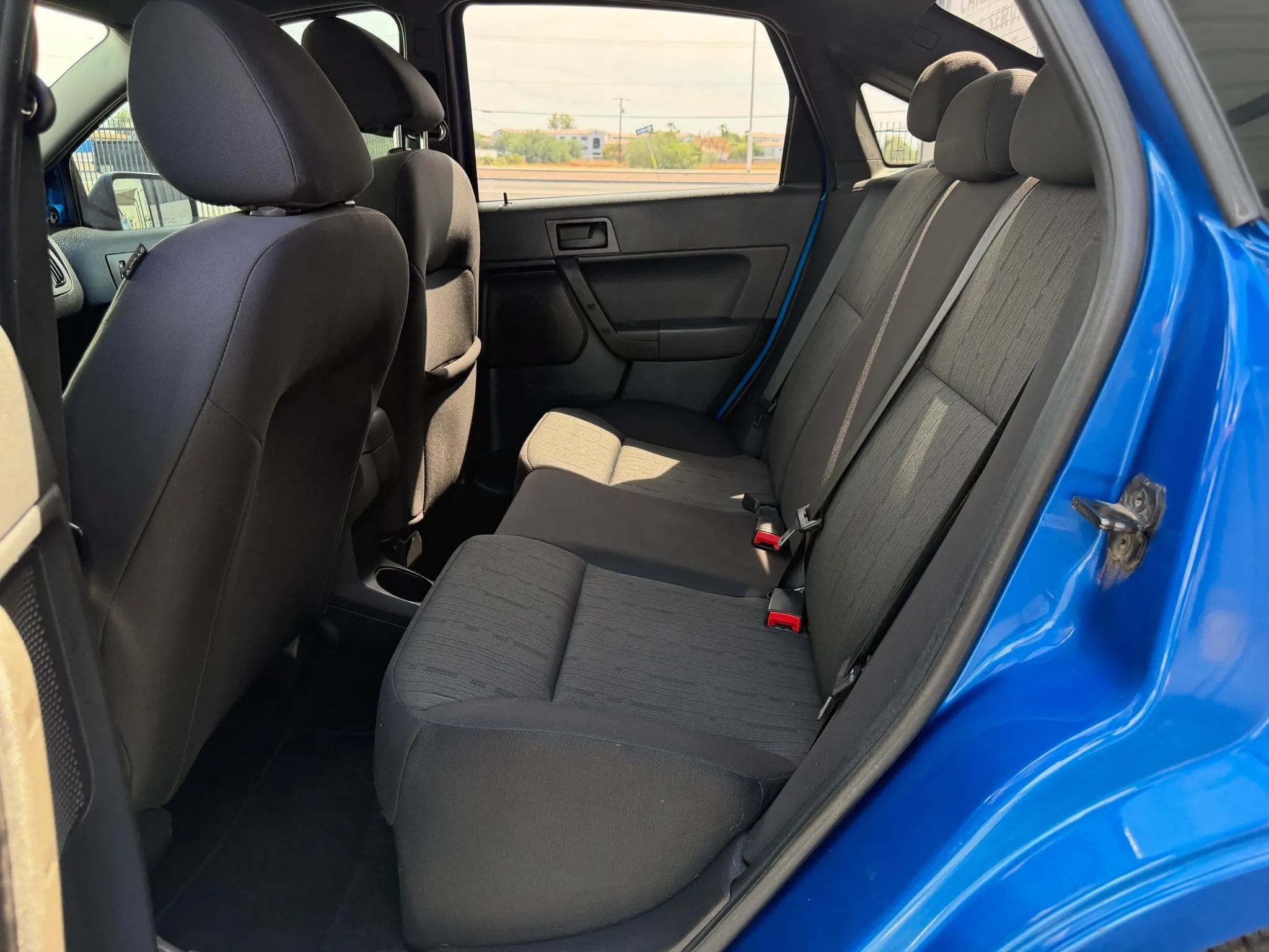 Used 2011 Ford Focus SE w/ 201A Rapid Spec Order Code FWD image 18