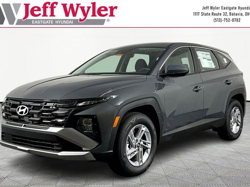 New 2026 Hyundai Tucson SE AWD/4WD image 1
