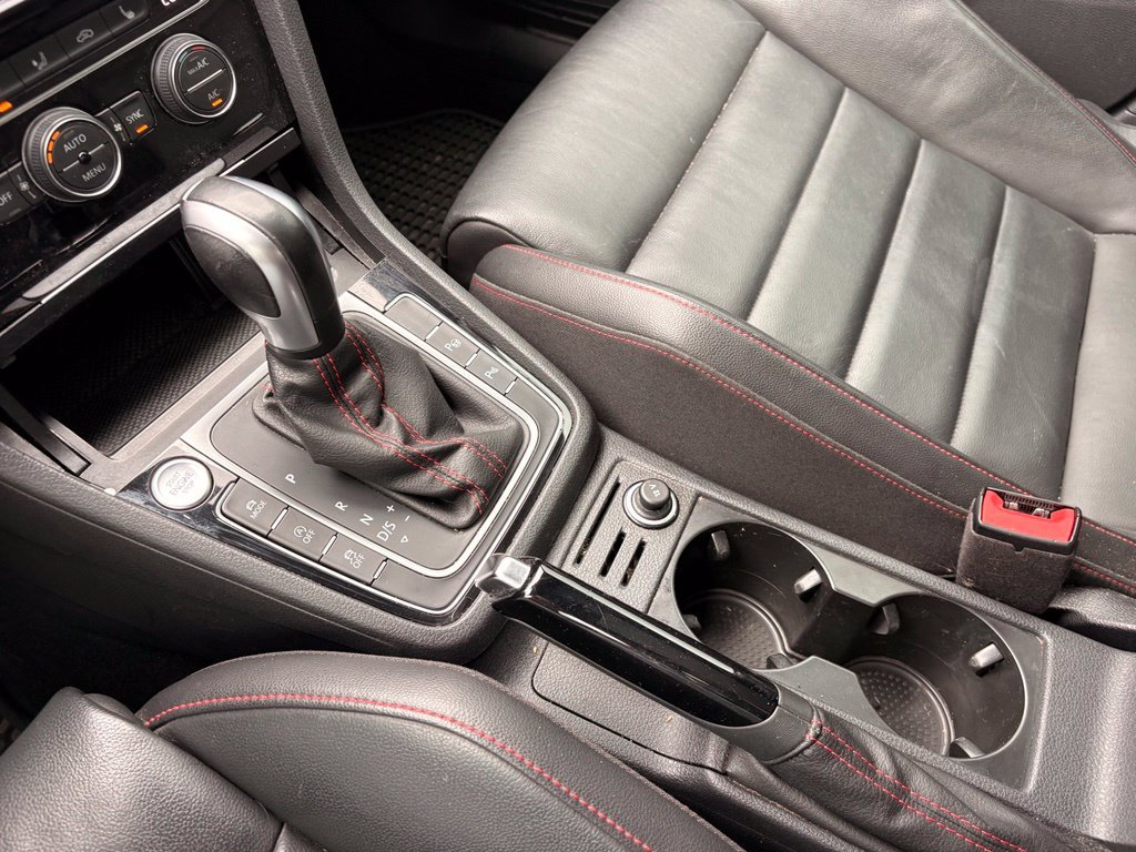 Used 2020 Volkswagen GTI Autobahn FWD image 18