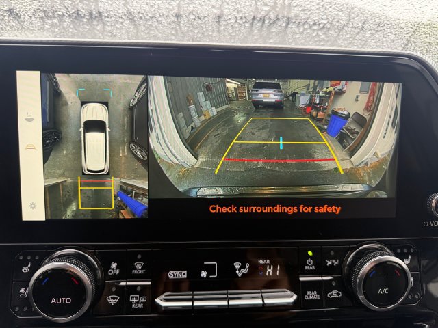 Used 2023 Toyota Highlander Platinum AWD/4WD image 16
