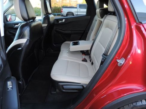 Used 2022 Ford Escape SEL w/ Technology Package image 21