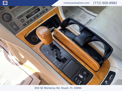 Used 2003 Lexus SC 430 Convertible image 36