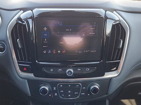 Used 2020 Chevrolet Traverse LT w/ LPO, Floor Liner Package image 14