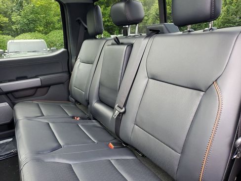 New 2025 Ford F350 Lariat w/ Lariat Ultimate Package image 33