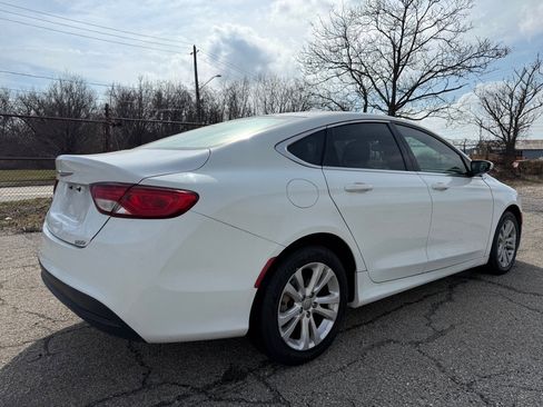 Used 2017 Chrysler 200 LX image 3