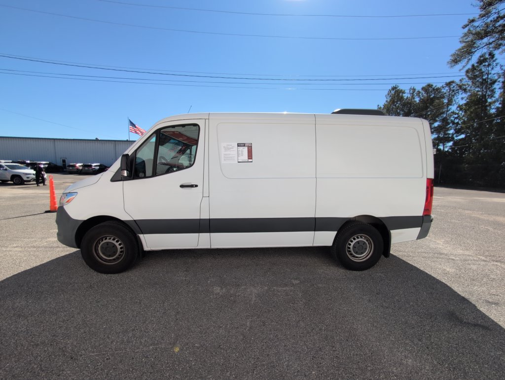 Used 2023 Mercedes-Benz Sprinter 1500 image 5