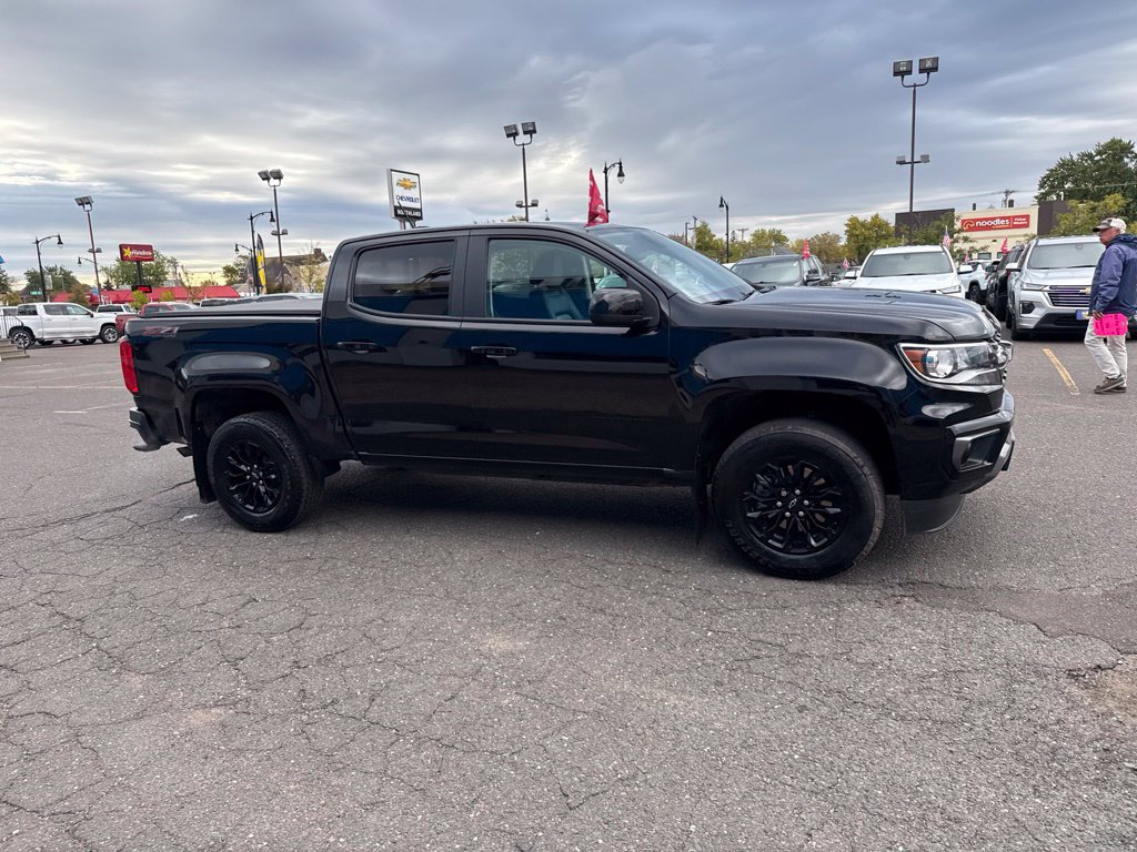 Used 2022 Chevrolet Colorado Z71 w/ Trail Boss Package AWD/4WD image 8